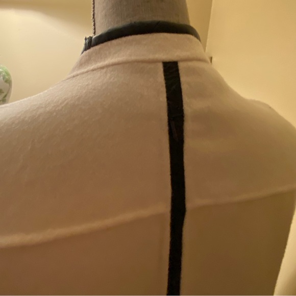 Vince Cream Wool blend Coat faux Leather black piping sz Large - Picture 9 of 14